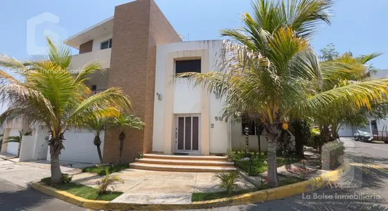 Casa En  Venta En Playas Del Conchal Veracruz