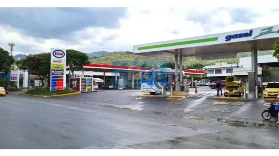 Local En El Norte De Cali - Plazoleta En Servicentro Menga