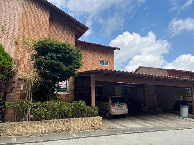 Vendo Town House En Conjunto Residencial