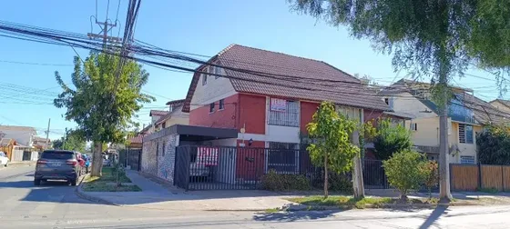 Venta Amplia Casa En Ciudad Satélite Maipú