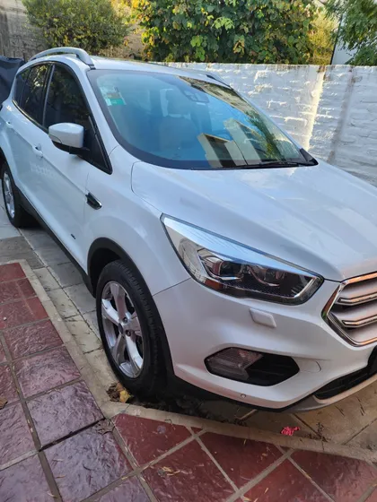 Ford Kuga 2.0 Titanium At Awd