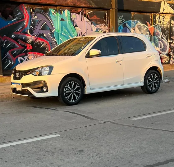 Toyota Etios 1.5 X 6mt My19