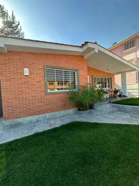 Venta De Casa En Calle Cerrada Terrazas De Los Nisperos