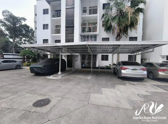 Apartamento En Gurabo - 4to. Nivel