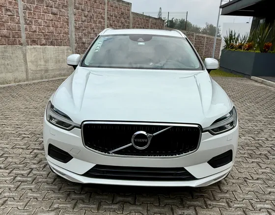 Volvo Xc60 2.0 T5 Momentum Awd