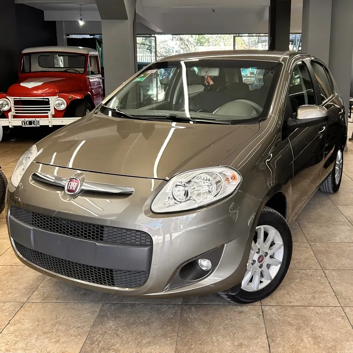 Fiat Palio 1.4 Attractive 85 cv