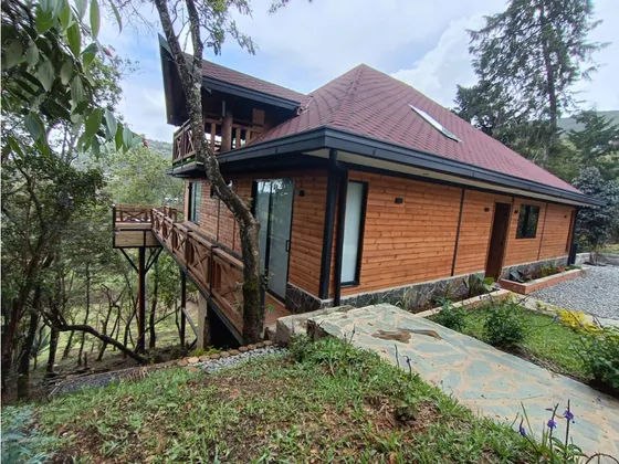 Casa En Arriendo En Rionegro Sector Aeropuerto Jmc