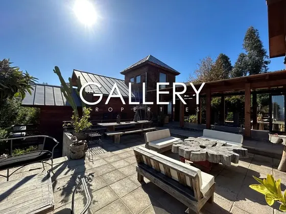 Preciosa Y Acogedora Casa En Venta En El Pangue, Zapallar