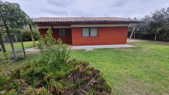 Casa Con Hermoso Entorno En Olivar