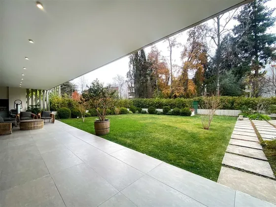 Departamento En Venta De 7 Dorm. En Las Condes