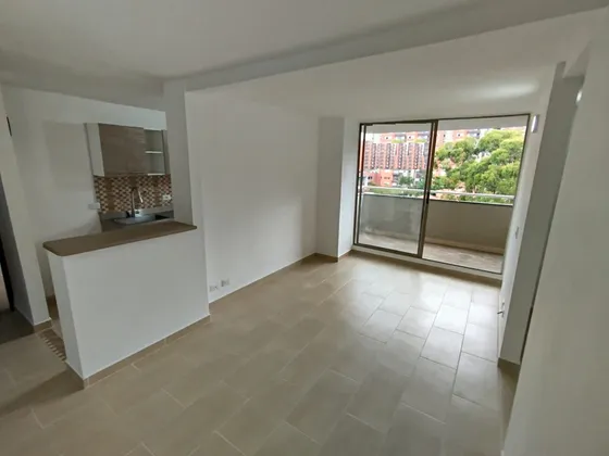 Arriendo Apartamento En Rodeo Alto