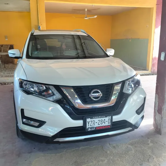 Nissan X-trail 2.5 Advance 2 Row Cvt
