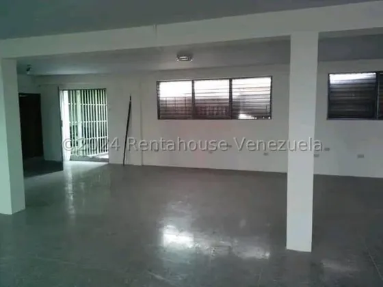 Milagros Inmuebles Local Alquiler Barquisimeto Lara Zona Centro Economica Comercial Economico Código Inmobiliaria Rent-a-house  25-185