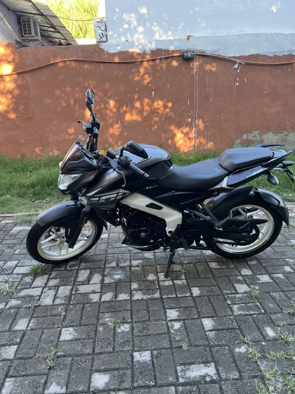 Bajaj Rouser Ns 200 Fi