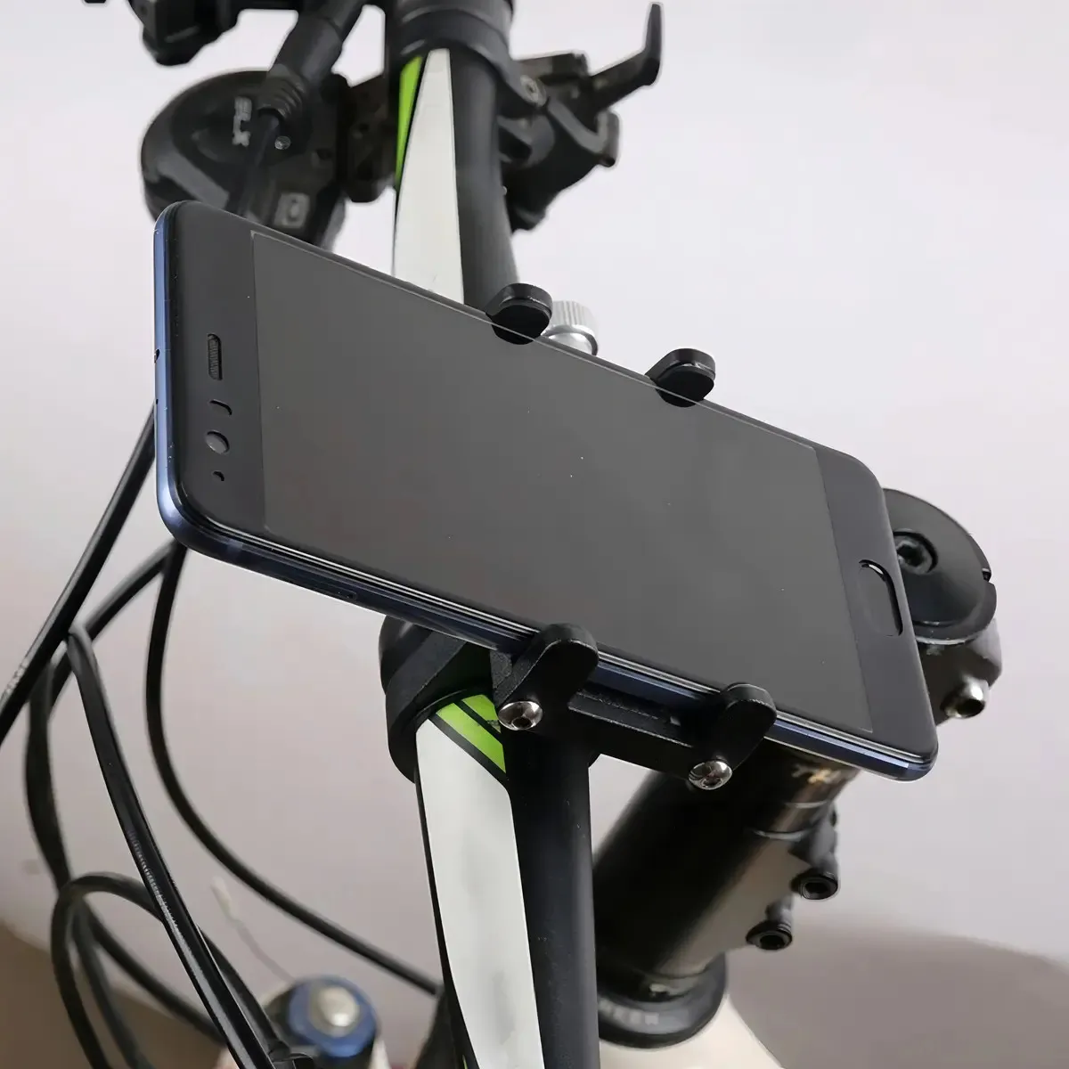 Suporte Celular Bike Moto Regulagem Universal Forte Alumínio Guidão Ajustável Reforçado Resistente À Prova D'água Fixo B Basto