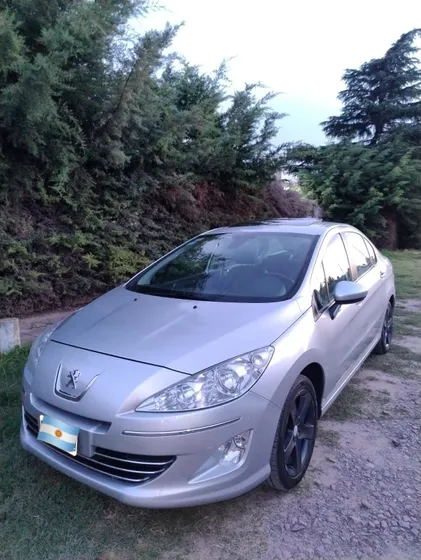 Peugeot 408 2.0 Allure Nav 143cv