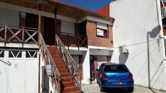 Duplex En Centro Santa Teresita 