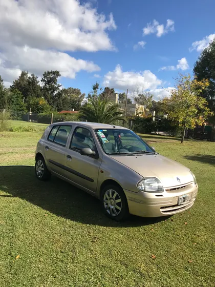 Renault Clio 1.9 Rnd Aa