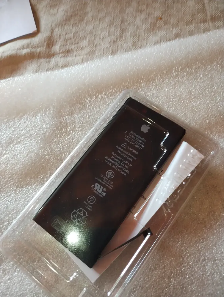 Bateria Foxconn 3110mAh para iPhone 11 Modelos A2111 A2223 A2221