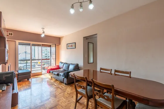 Venta Departamento 3 Ambientes Con Balcón Y Vista Abierta En San Cristóbal