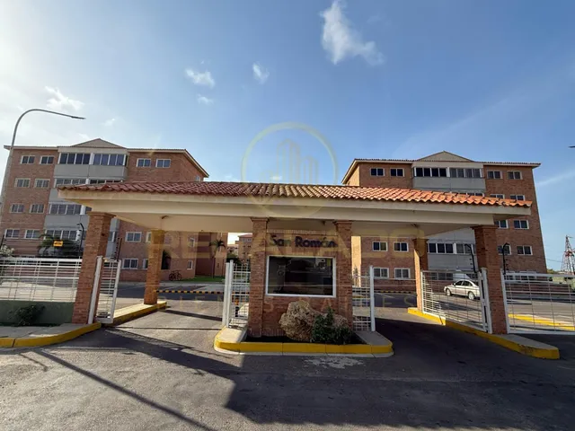 Sav-1462 Apartamento Conjunto Residencial San Román Estado Falcón