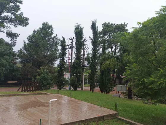 Venta Terreno Piriapolis Barrio Country Parquizado Mejoras