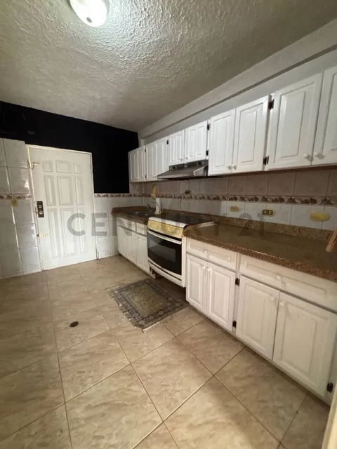 Townhouse En La Calle 24 Sur - El Tigre