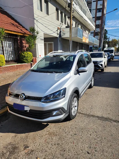 Volkswagen Suran Cross 1.6 Highline Msi 110cv