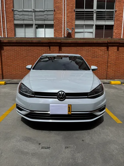 Volkswagen Golf Vii 1.4 Tsi Trendline