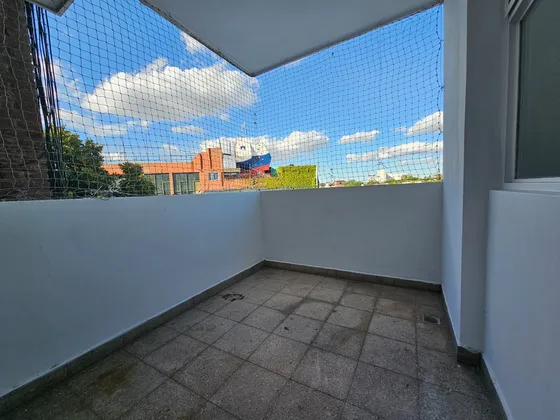 3 Ambientes * Bajísimas Expensas* Todo Sol