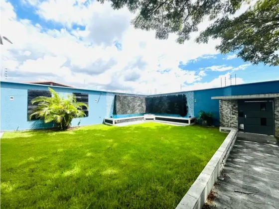 Casa En Alquiler A Estrenar, Cumbres De Curumo Vista Al Ávila