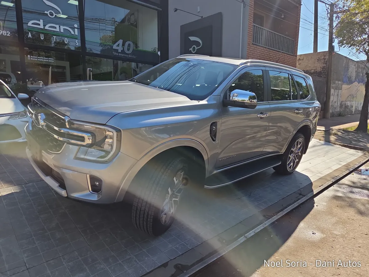 Ford Everest 2.3 Gtdi Ecoboost Titanium 4X4 AT
