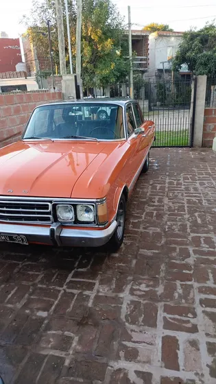 Ford Falcon 3.0 Lujo