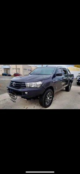 Toyota Hilux Pick-up 2.4 Cs Dx 150cv 4x4