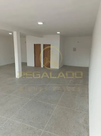 La-599 Zona Sur Local Comercial Avenida 10 Sierra Maestra