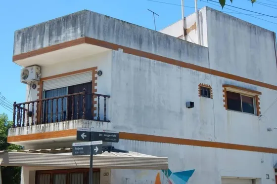Casa En Venta En Haedo