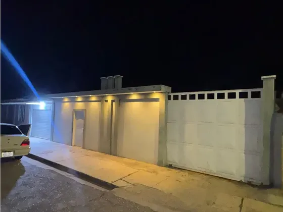 Se Vende Casa Cerca Plaza Bolivar Pariaguan Ve45-264pgun-jher