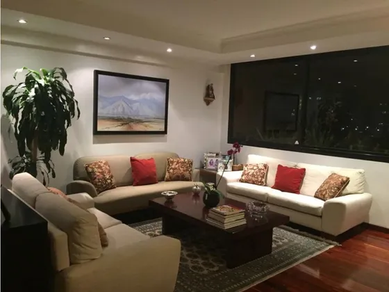 Vendo Apartamento 157m2 Colinas De Valle Arriba 2210