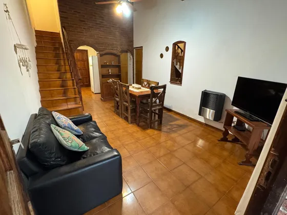 Excelente Casa En Barrio Norte Villa Gesell
