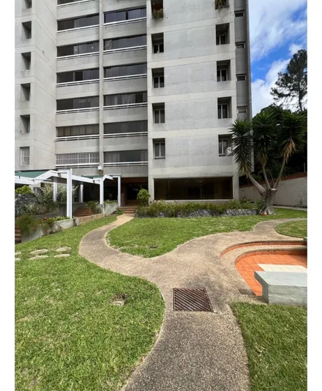 Se Alquila Apartamento 74m2 Los Naranjos 5187