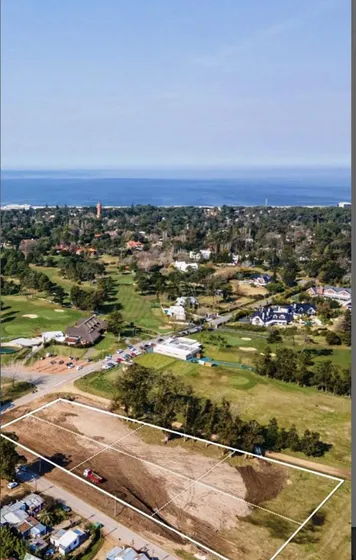 Venta Terrenos En El Cantegril Country Club De Golf Punta Del Este Manzana Entera