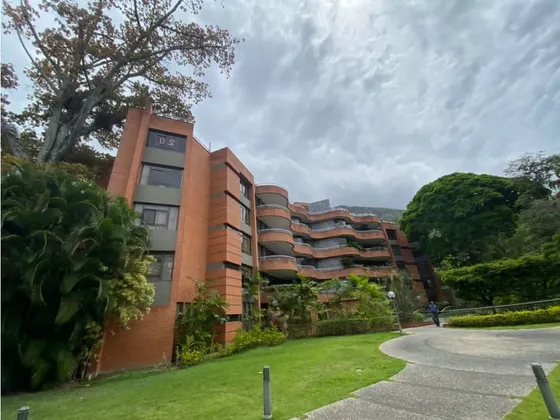 Se Vende Ph 800 M² -4h+s/6b+s/8p En Altamira