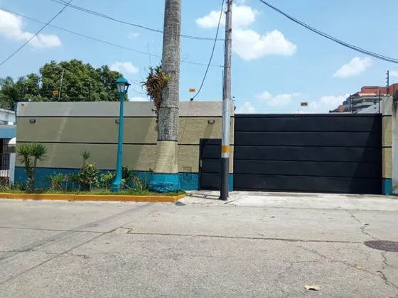 Vera Casa Inmobiliaria Vende Galpon En Carabobo L/firma Mv-2