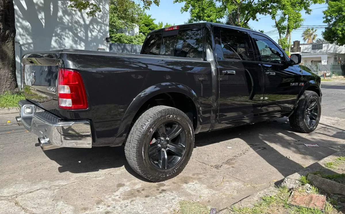 Dodge Ram 15005572740451513241612