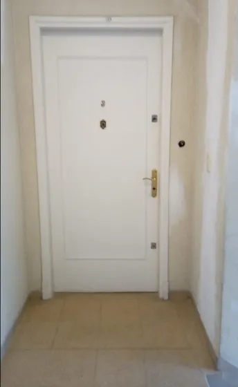 Apartamento Al Frente 2 Dormitorios, 2 Baños, Primer Piso