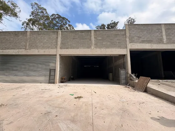 Galpão Para Locação No Bairro Do Guarapiranga Zona Sul De São Paulo