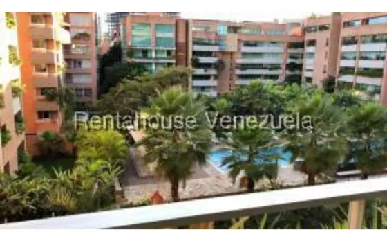  #25-23653   Hermoso Apartamento En Campo Alegre 