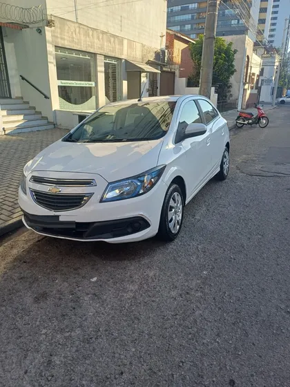 Chevrolet Onix 1.4 Lt 5p