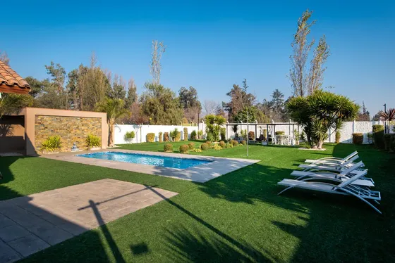 Vive Como Siempre Soñaste-amplia Casa Remodelada Con Piscina