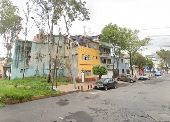 Casa En Remate Bancario En Venustiano Carranza, Cdmx Jp 2